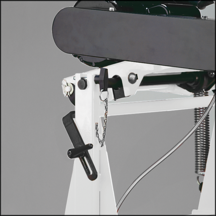 Close-up of cutting table and fence assembly on Diamond Products CC500MXL2 masonry saw